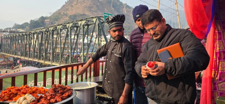 उत्तरायणी मेले में खाद्य सुरक्षा पर सख्ती, फूड स्टॉलों का सघन निरीक्षण ..