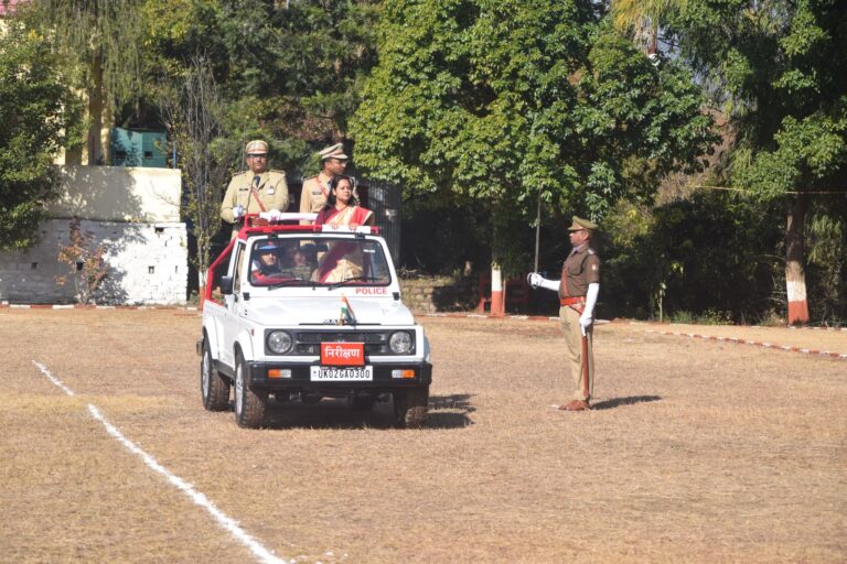 जनपद बागेश्वर पुलिस द्वारा हर्षोउल्लास के साथ मनाया गया 77 वां गणतंत्र दिवस।