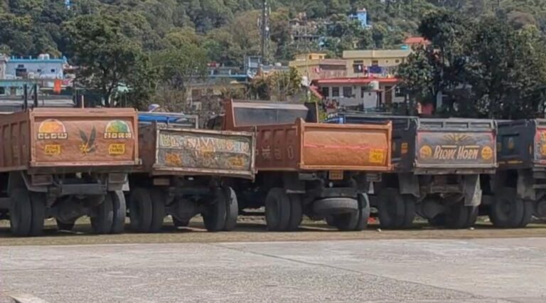 नैनीताल हाईकोर्ट से बागेश्वर खड़िया खनन प्रकरण में बड़ी और अहम खबर सामने आई है। कोर्ट ने 48 सीज डंपर और अन्य वाहनों को लेकर महत्वपूर्ण फैसला…