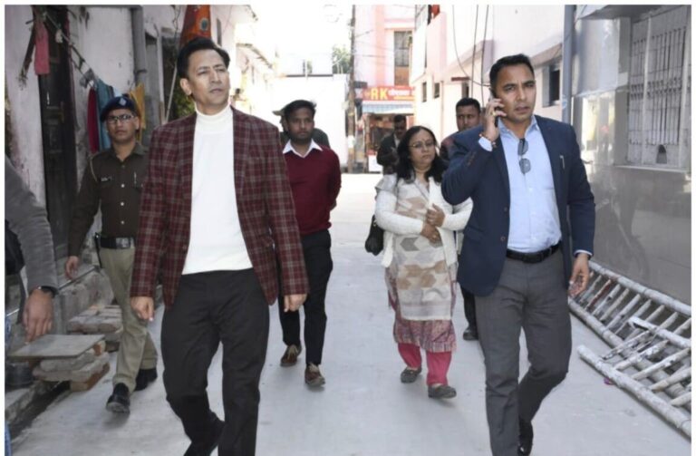 कुमाऊं मंडलायुक्त दीपक रावत ने नशा उन्मूलन केन्द्र के औचक निरीक्षण में भारी अनियमितताएं पकड़ी हैं। निरीक्षण के बाद मंडलायुक्त ने केंद्र का लाइसेंस निरस्त…