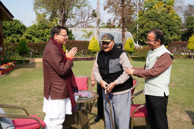 मानवता और संवेदना की मिसाल: सेवानिवृत्त ब्रिगेडियर ने मुख्यमंत्री राहत कोष में दिया 10 लाख का योगदान / आपदा पीड़ितों और वंचित बच्चों के लिए पूर्व सैनिक का अनुकरणीय सहयोग