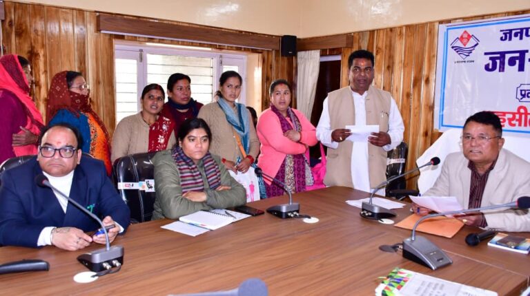 तहसील सभागार बागेश्वर में जनता दरबार में 19 शिकायतें दर्ज, अपर जिलाधिकारी ने दिए त्वरित निस्तारण के निर्देश…