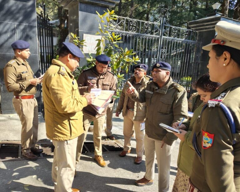 नैनीताल हाईकोर्ट की सुरक्षा कड़ी, एसएसपी के नेतृत्व में चला सघन चेकिंग अभियान…