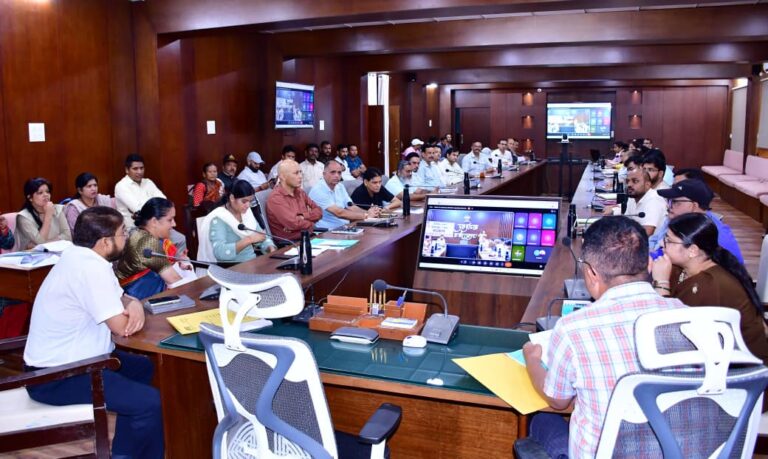 जनसुनवाई में अपर जिलाधिकारी ने सुनीं 11 जनसमस्याएं, अधिकारियों को दिए समयबद्ध समाधान के निर्देश