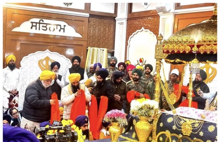श्री हेमकुंड साहिब के कपाट शीतकाल के लिए बंद, 3.84 लाख से अधिक श्रद्धालुओं ने किए दर्शन